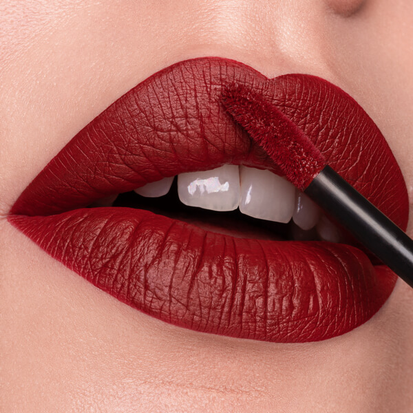 Momotombo Ruby – EVER 33 Liquid Lipstick